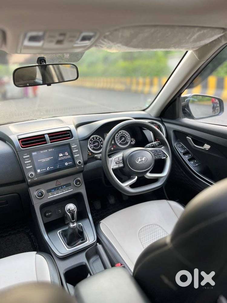 Hyundai Creta 1.6 Sx (o), 2023, Petrol