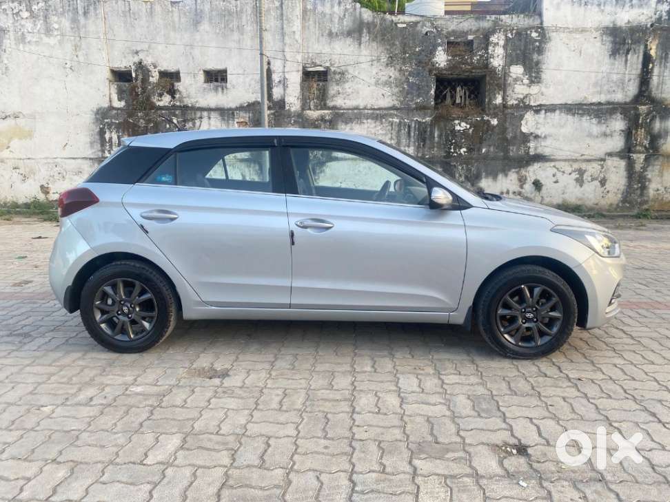 Hyundai I20 Sportz Plus, 2020, Petrol