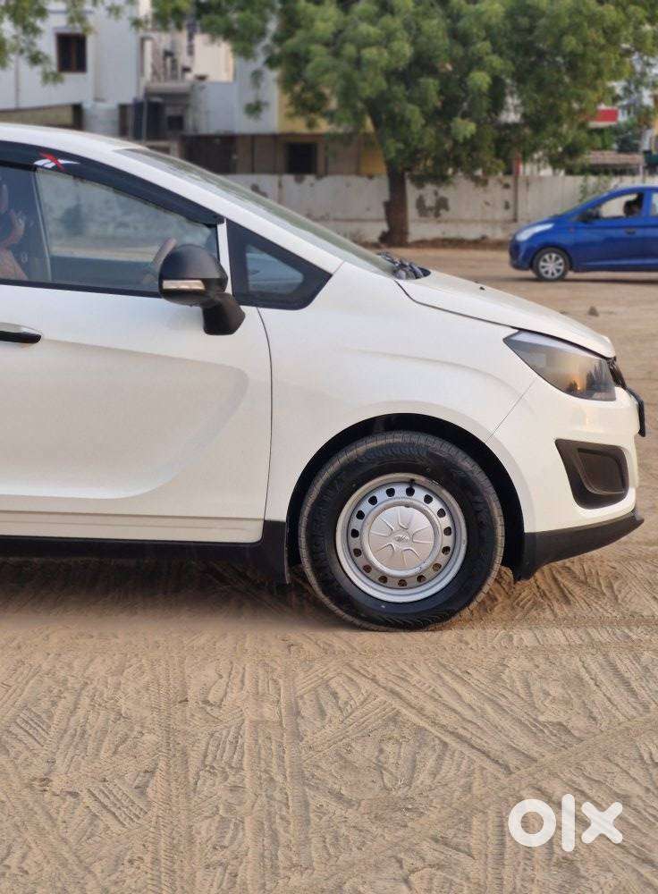 Mahindra Marazzo M2 8str, 2023, Diesel