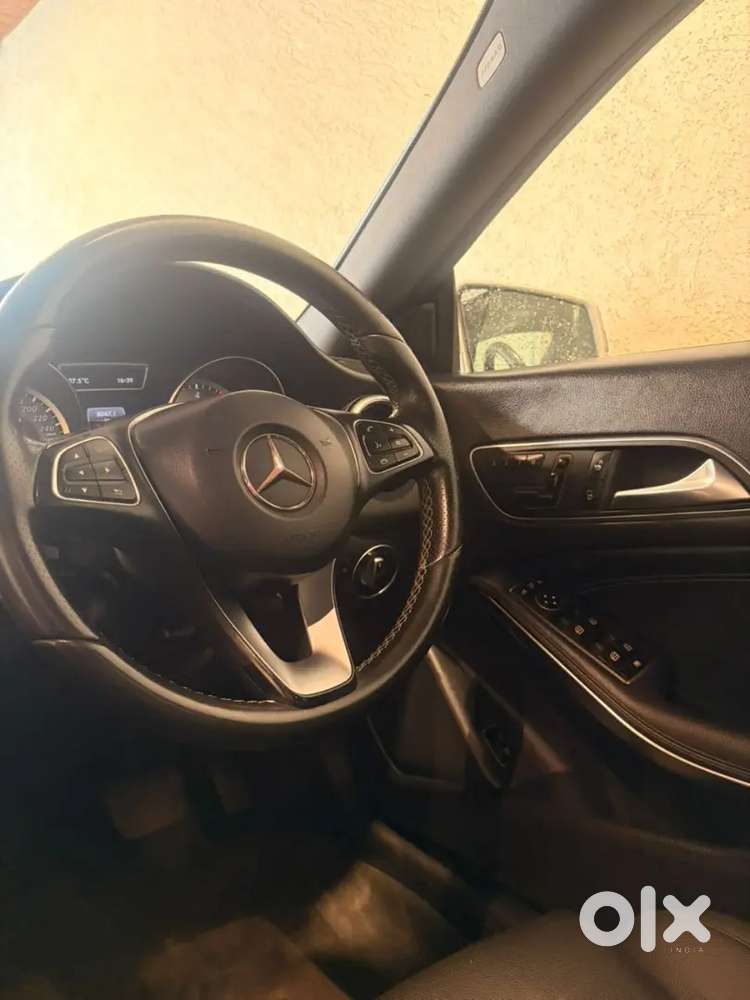 Mercedes-benz C-class C200d 2017 1st Owner