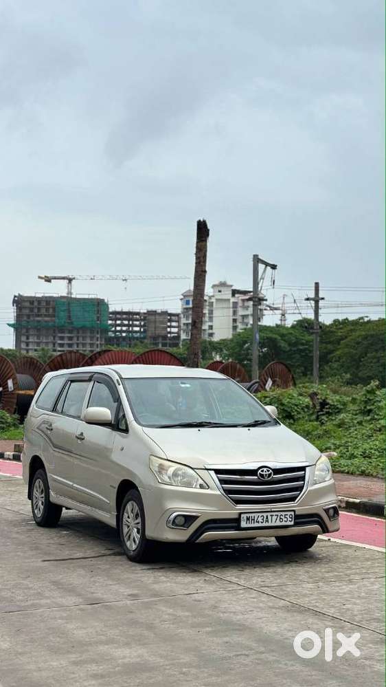 Toyota Innova 2.5 G (diesel) 8 Seater, 2016, Diesel