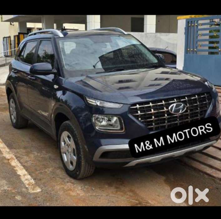 Hyundai Venue S 1.2 Petrol, 2022, Petrol
