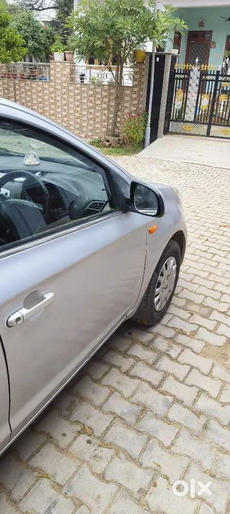Hyundai I20 2009 Petrol 132000 Km Driven