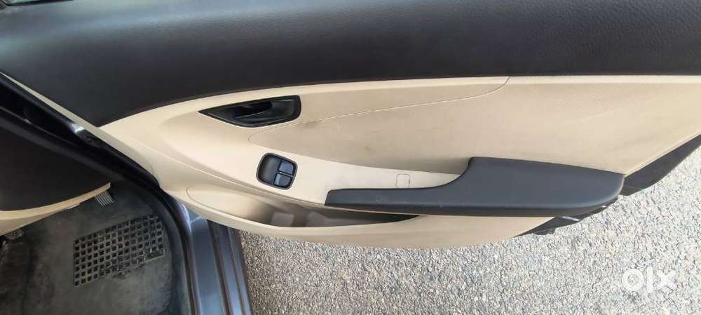 Hyundai Eon Era +, 2015, Petrol