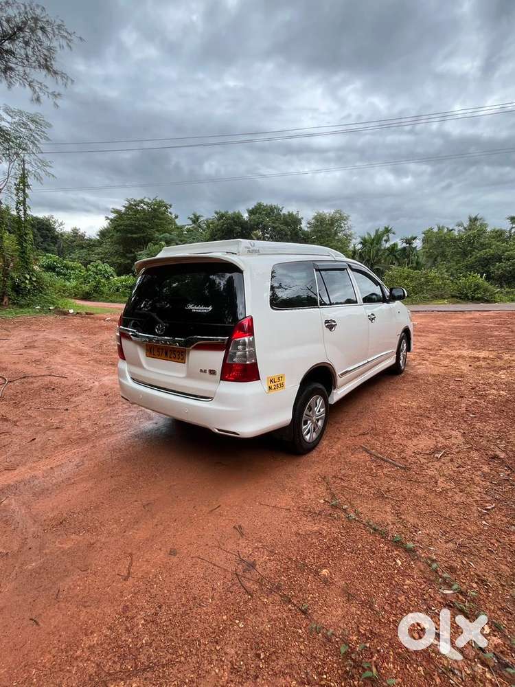 Toyota Innova Diesel 2016taxi Kerala