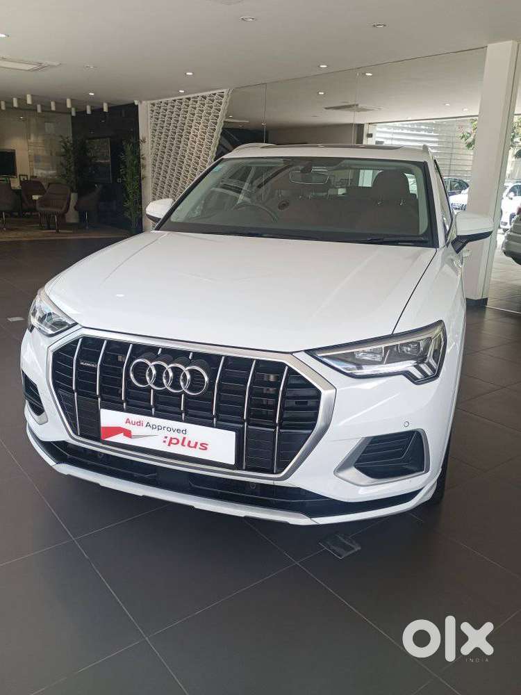 Audi Q3 40 Tfsi Premium Plus, 2023, Petrol