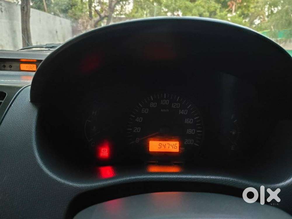 Maruti Suzuki Swift Dzire Lxi Option, 2010, Cng & Hybrids