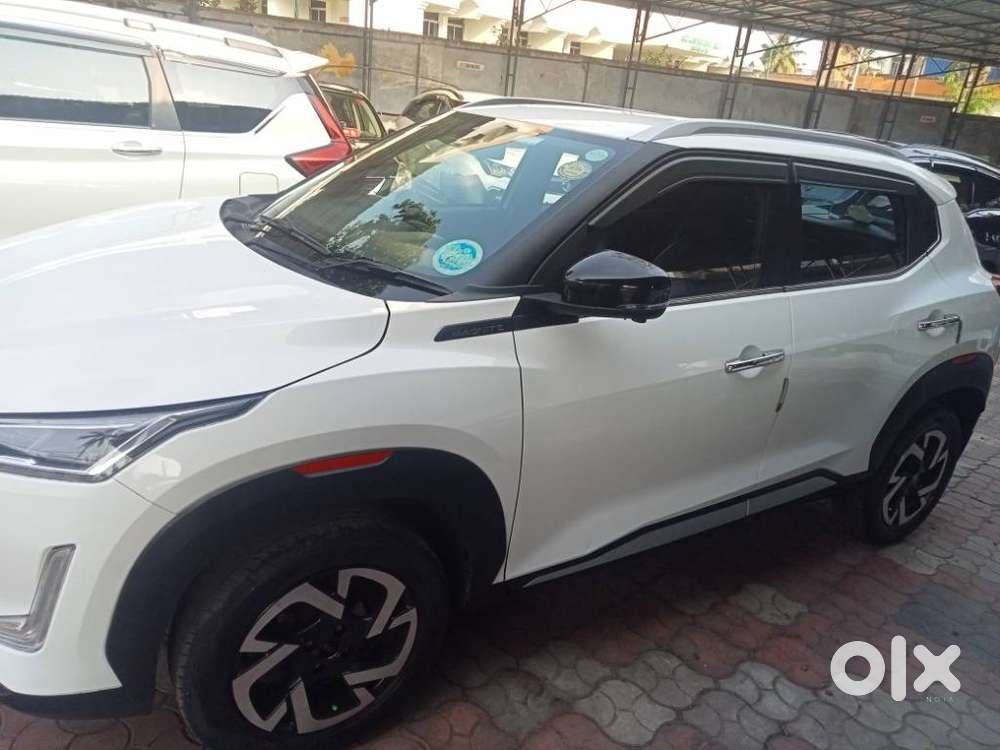 Nissan Magnite 1.0 Xv Turbo Cvt, 2023, Petrol