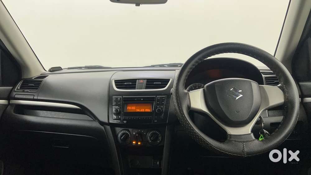 Maruti Suzuki Swift Vvt Vxi, 2015, Petrol