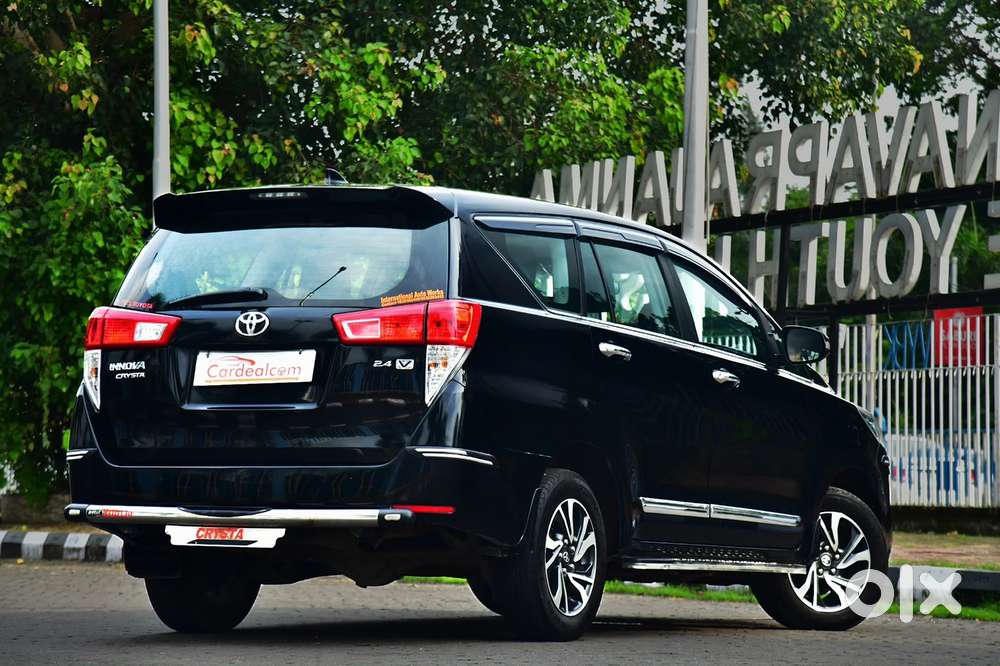 Toyota Innova Crysta 2.4 V 8 Str, 2024, Diesel