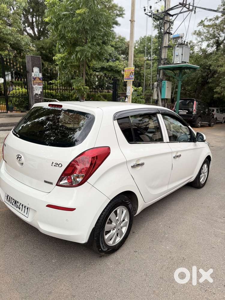 Hyundai I20 Sportz Option 1.4 Crdi, 2012, Petrol