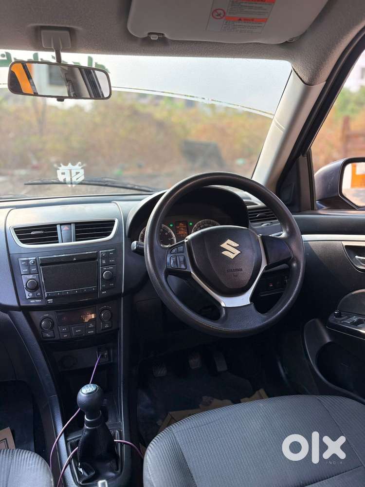 Maruti Suzuki Swift Zxi, 2011, Petrol