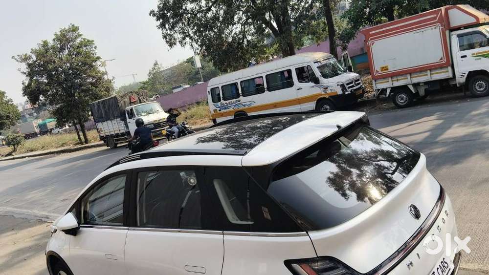 Mg Windsor Ev Essence, 2024, Electric