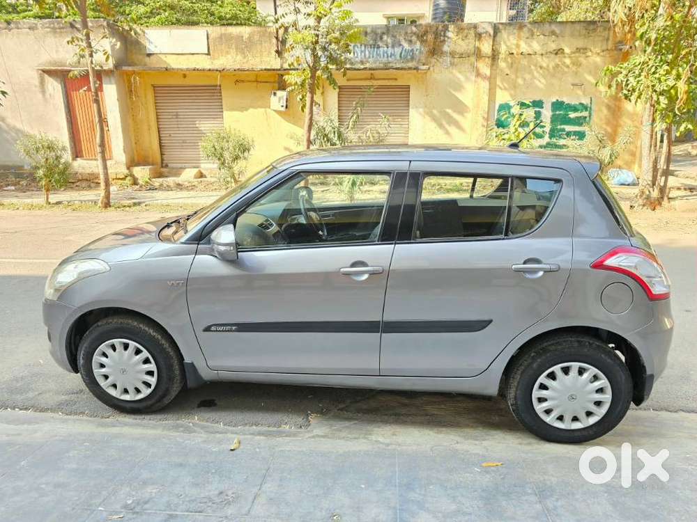 Maruti Suzuki Swift 2011-2014 Vxi, 2012, Petrol