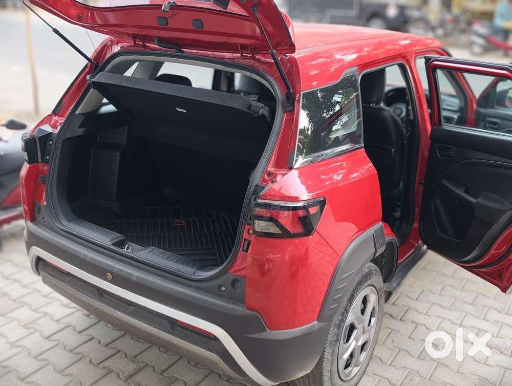 Maruti Suzuki Brezza 2023 Petrol Manual