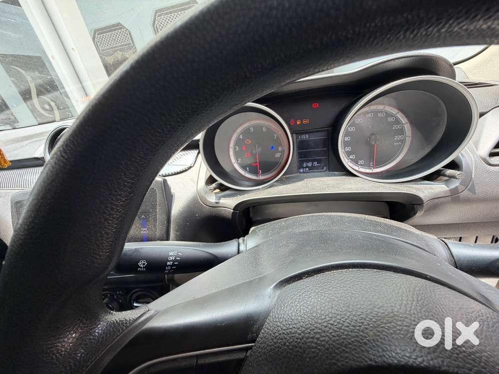 Maruti Swift Vxi 2022
