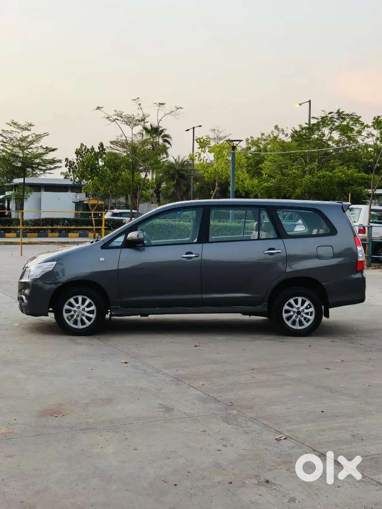 Toyota Innova 2.5 V