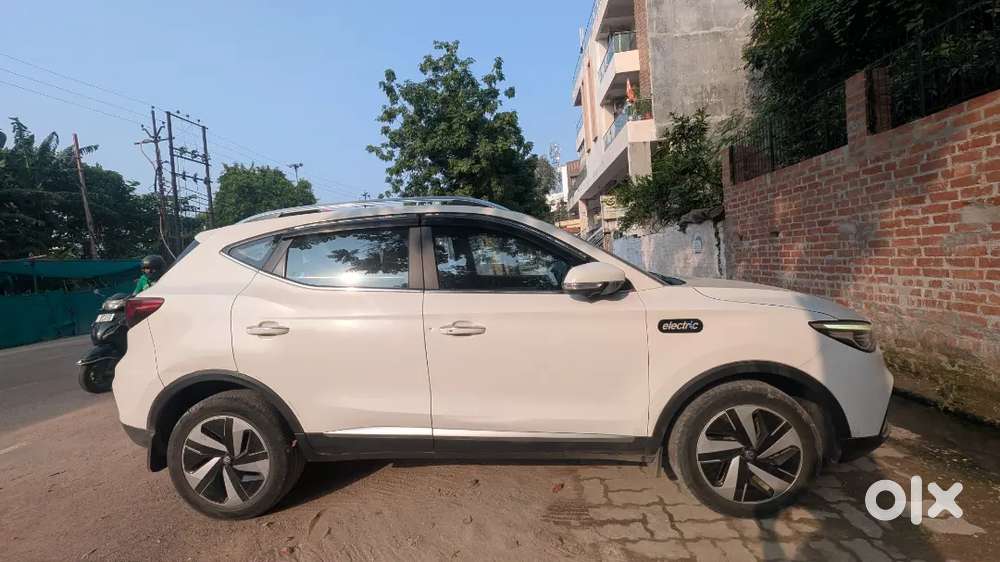 &bull; Mg (zs-ev)  - Mint Condition | Full Battery Range As New