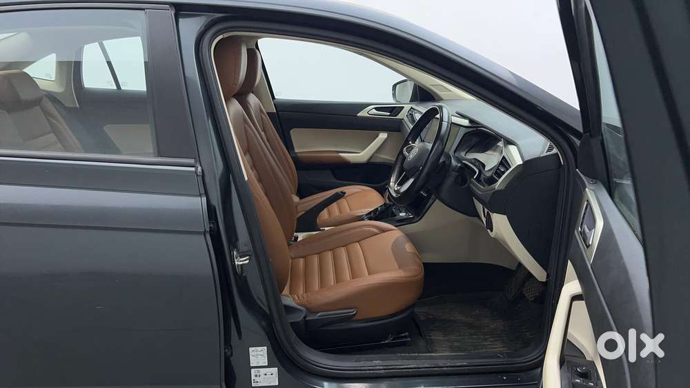 Volkswagen Virtus Highline Plus 1.0 Tsi At, 2022, Petrol