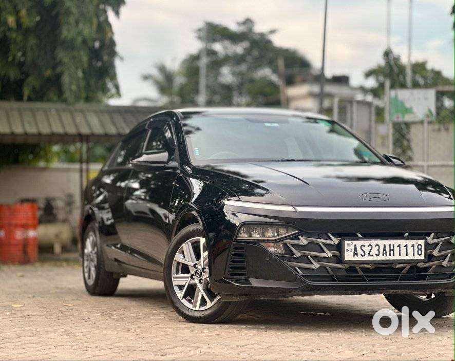 Hyundai Verna 1.5 Sx Petrol Mt, 2023, Petrol