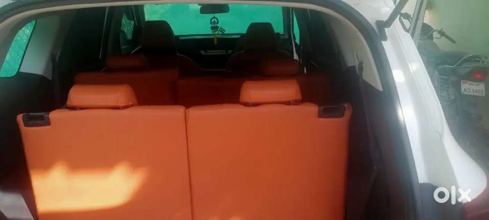 Kia Carens 2025 Petrol 2000 Km Drive 1st Owner