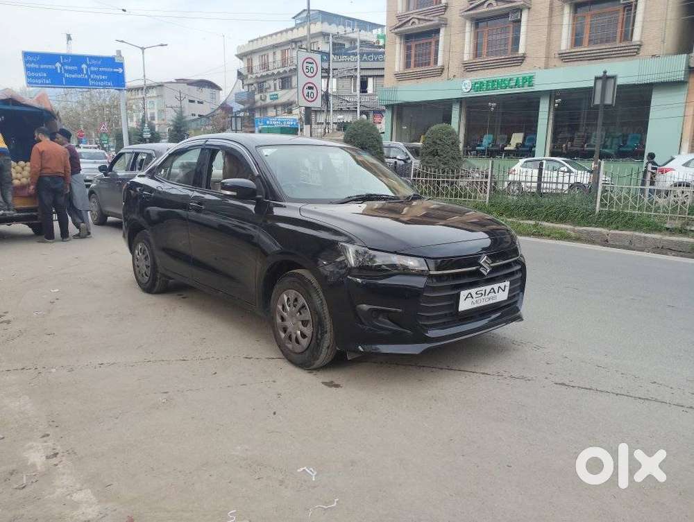 Maruti Suzuki Swift Dzire Vxi At Optional, 2025, Petrol