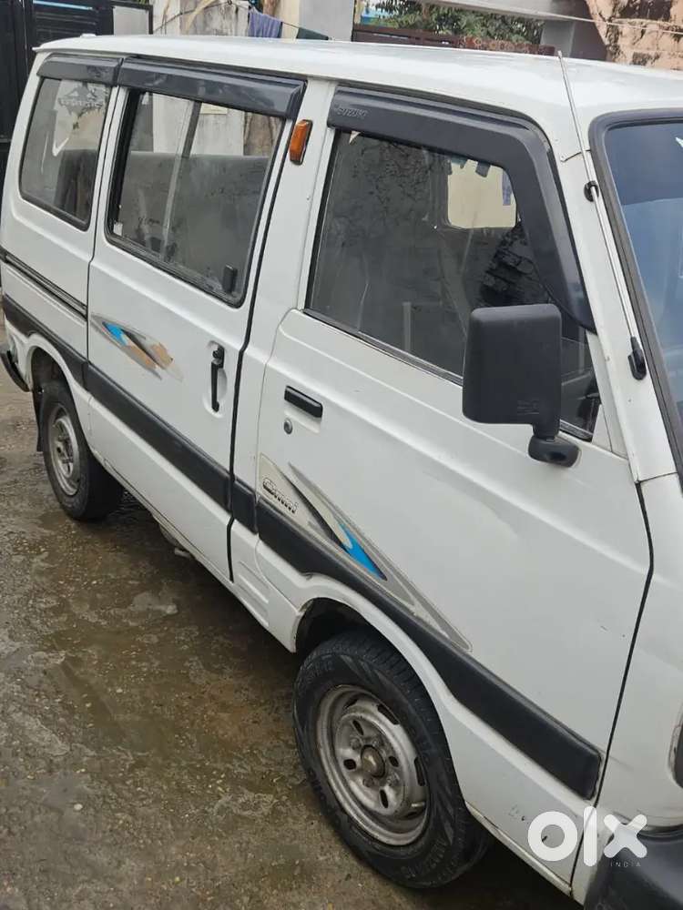 Maruti Suzuki Omni 2005