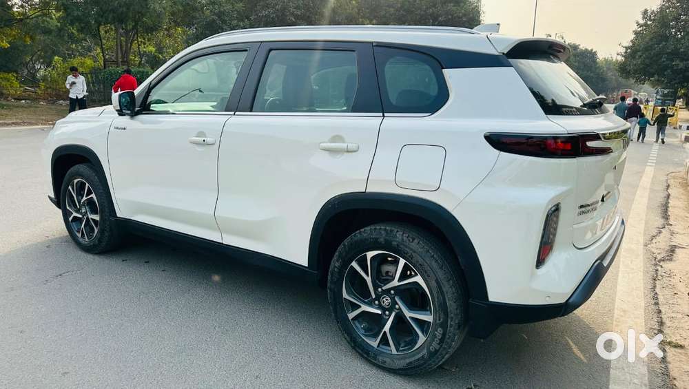 Toyota Urban Cruiser Hyryder 1.5 V Hybrid, 2024, Petrol