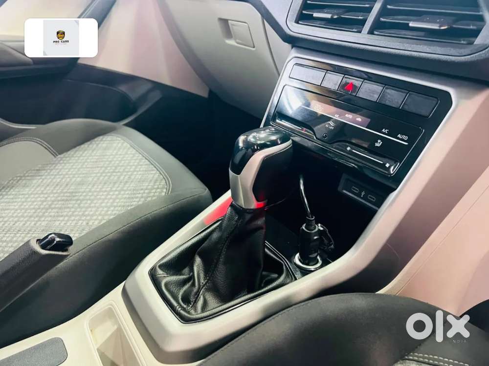 Volkswagen Taigun 1.0 Tsi Highline At, 2022, Petrol