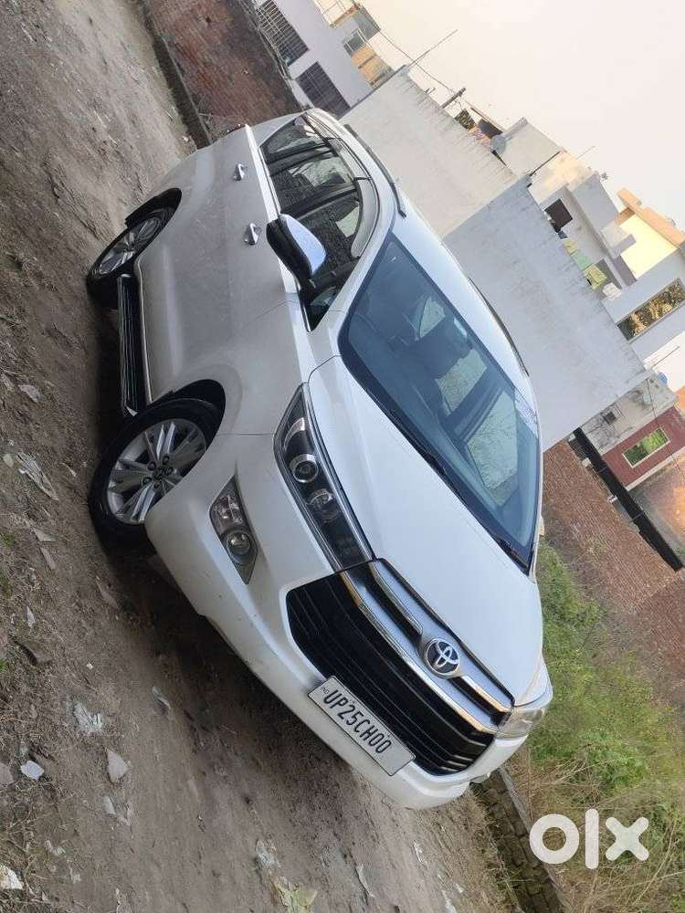Toyota Innova Crysta Touring Sport 2.4 Mt, 2018, Diesel