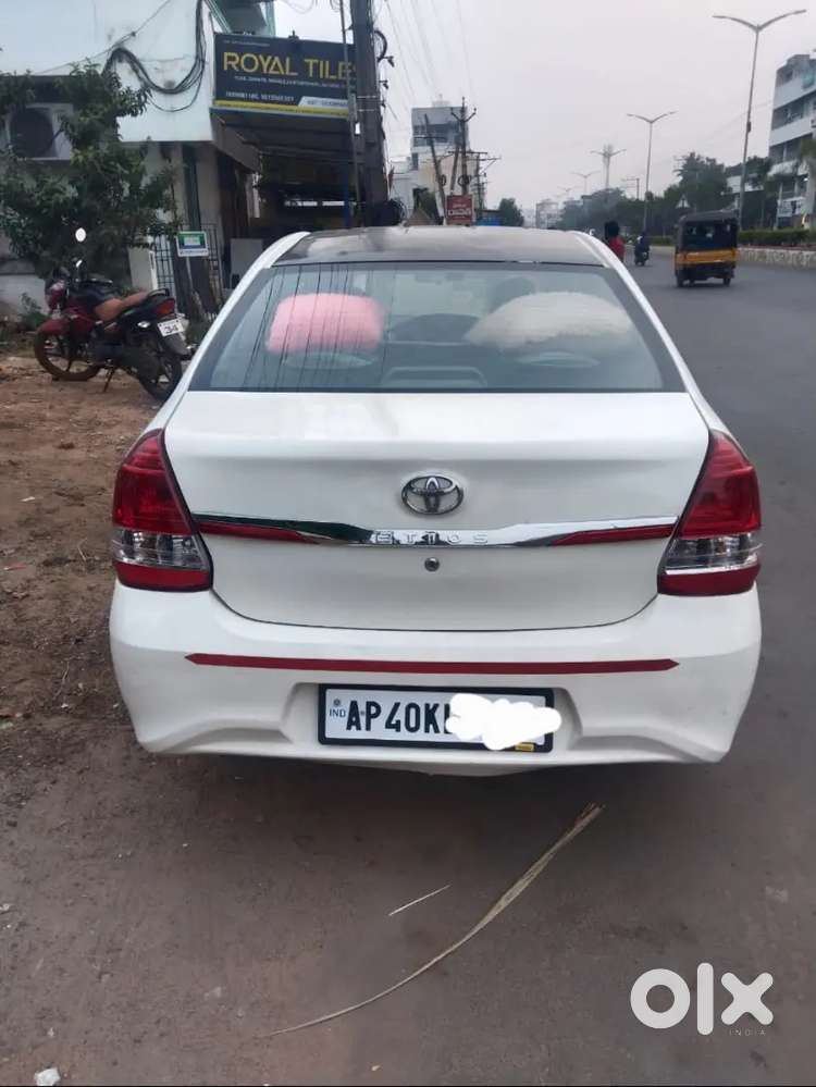 Toyota Etios 2011 Petrol 159000 Km Driven
