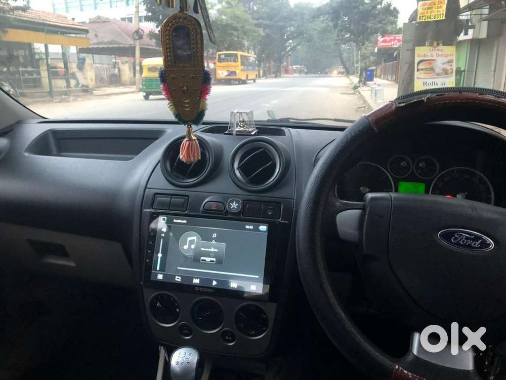 Ford Fiesta 2006 Petrol 83000 Km Driven