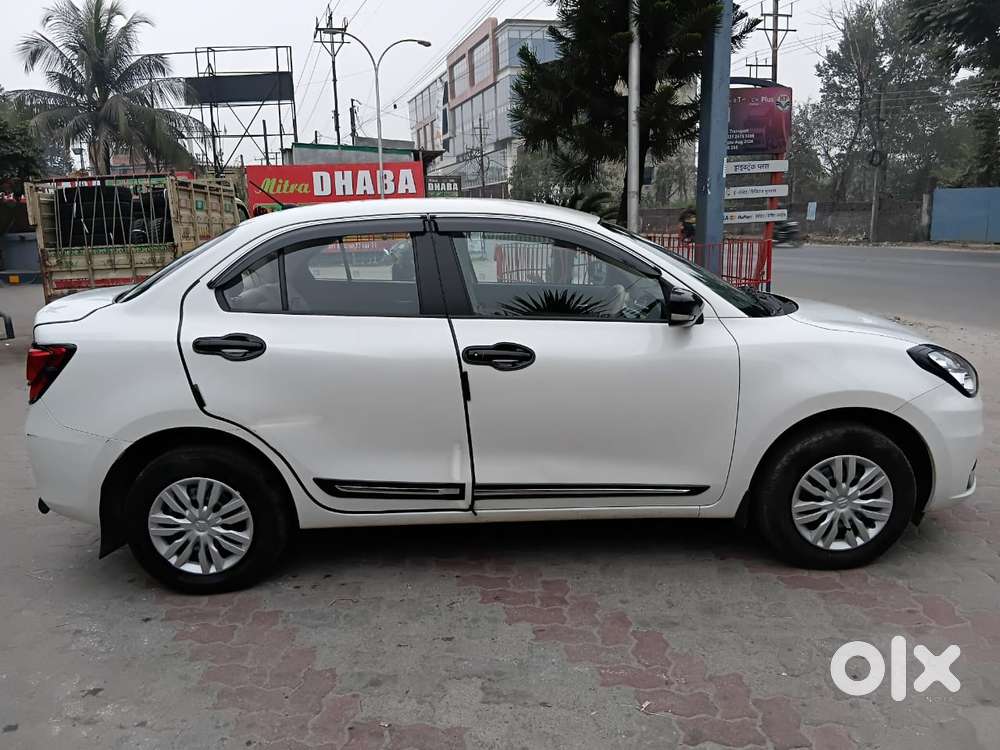 Maruti Suzuki Swift Dzire Vxi Optional, 2023, Petrol