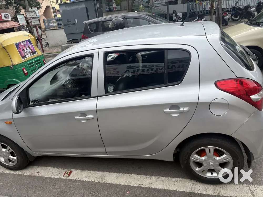 Hyundai I20 2010 Diesel 140000 Km Driven