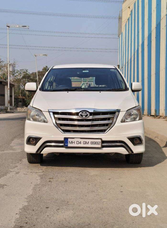 Toyota Innova [2013-2016] 2.5 G4 8 Str, 2014, Diesel