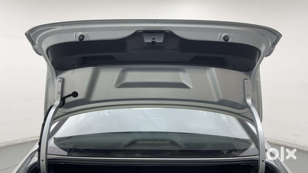 Volkswagen Virtus Highline Plus 1.0 Tsi At, 2022, Petrol