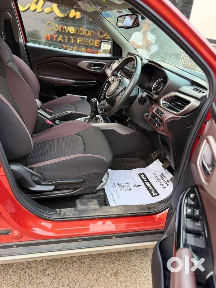 Toyota Urban Cruiser Taisor V 1.0 Petrol Mt, 2024, Petrol