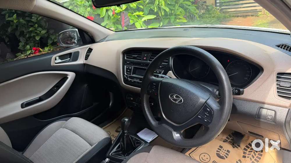 Hyundai I20 Magna Petrol 2015