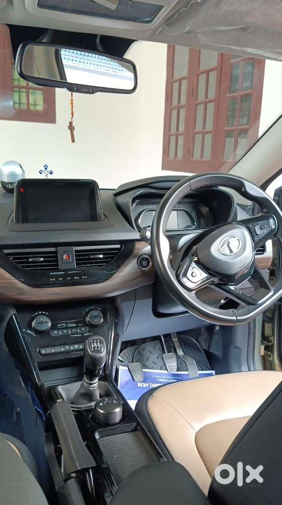 Tata Nexon 2022 Petrol