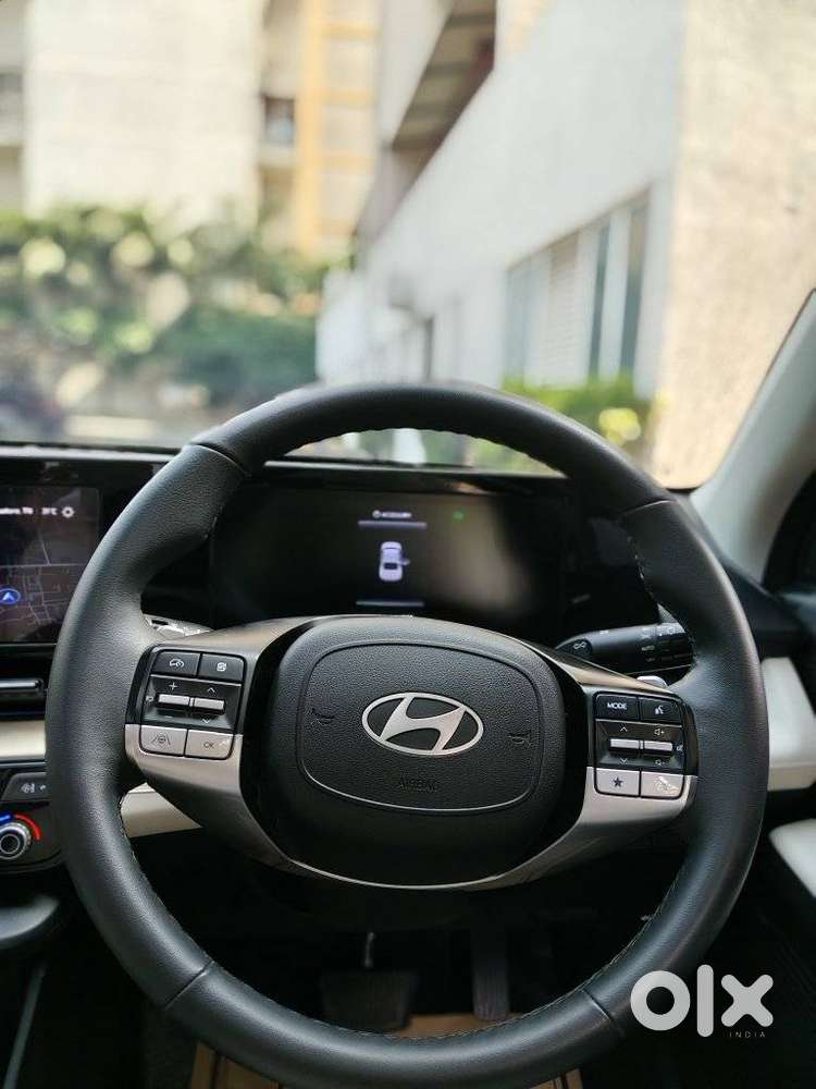 Hyundai Verna 1.5 Sx (o) Vtvt Ivt, 2023, Petrol