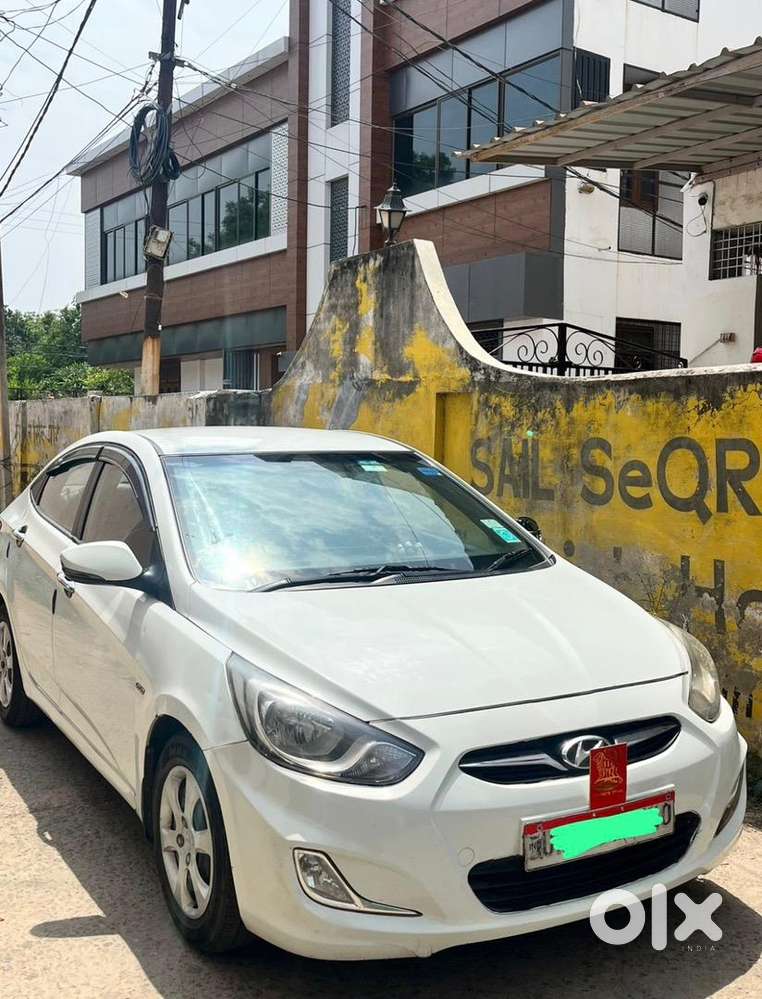 Hyundai Fluidic Verna 2011 Petrol Well Maintained