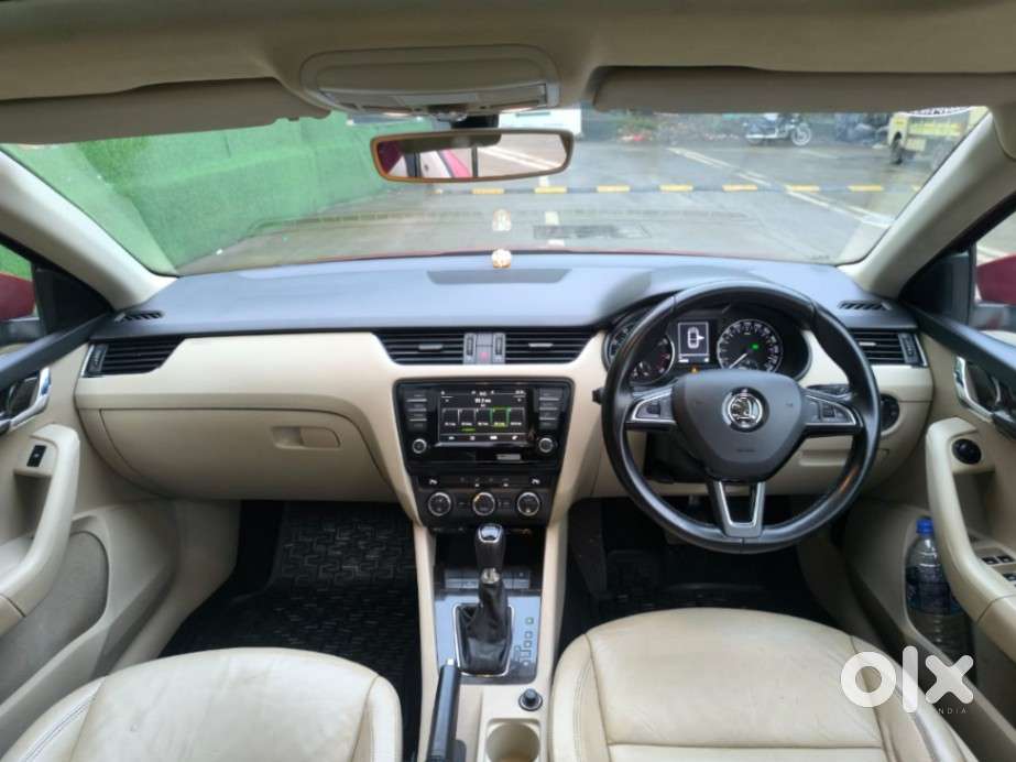 Skoda Octavia 2013-2017 Style Plus 1.8 Tsi At, 2017, Petrol