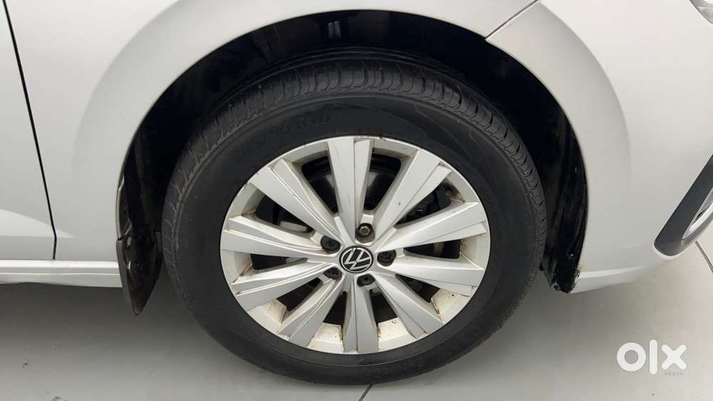 Volkswagen Virtus Highline Plus 1.0 Tsi At, 2022, Petrol