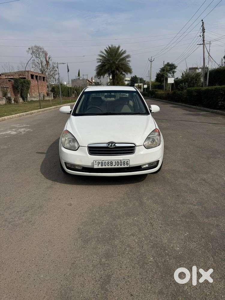 Hyundai Verna Crdi Vgt Sx 1.5, 2009, Diesel