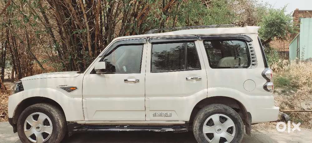 Mahindra Scorpio Classic 2018 Diesel 70000 Km Driven