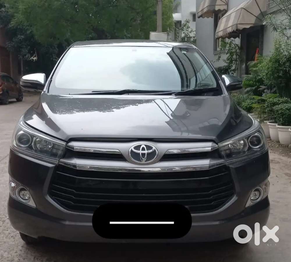 Toyota Innova Crysta