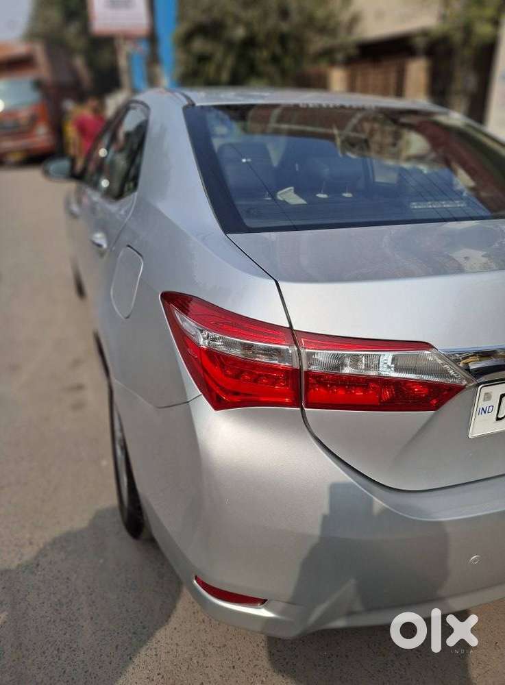 Toyota Corolla Altis 2013-2017 G At, 2014, Petrol