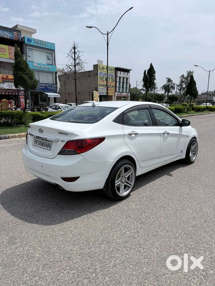 Hyundai Fluidic Verna 1.6 Crdi Sx Automatic, 2012, Diesel