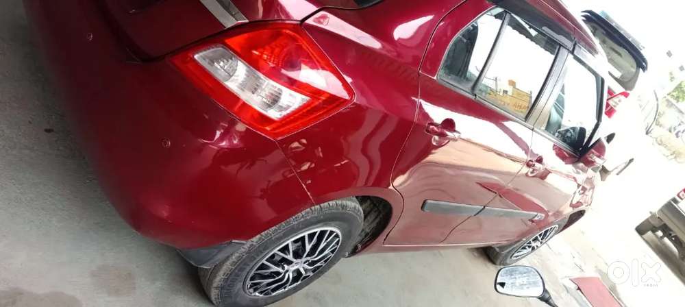 Maruti Suzuki Dzire 2015