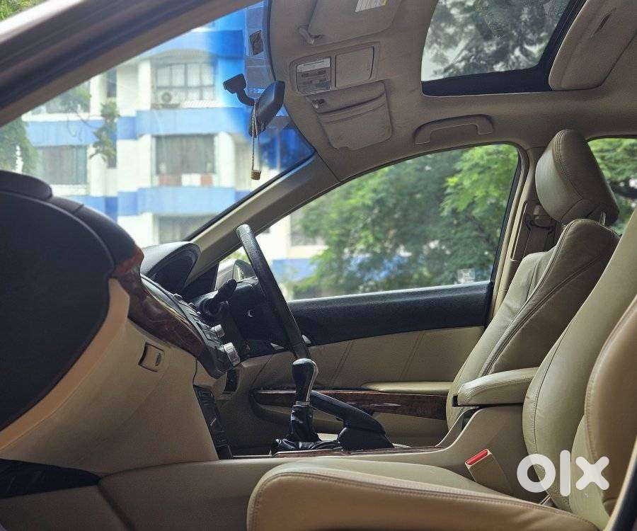 Honda Accord 2.4 Manual, 2012, Petrol